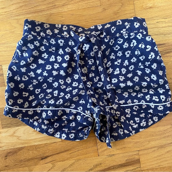 Olivia Von Halle XS silk print pj set - Picture 9 of 14